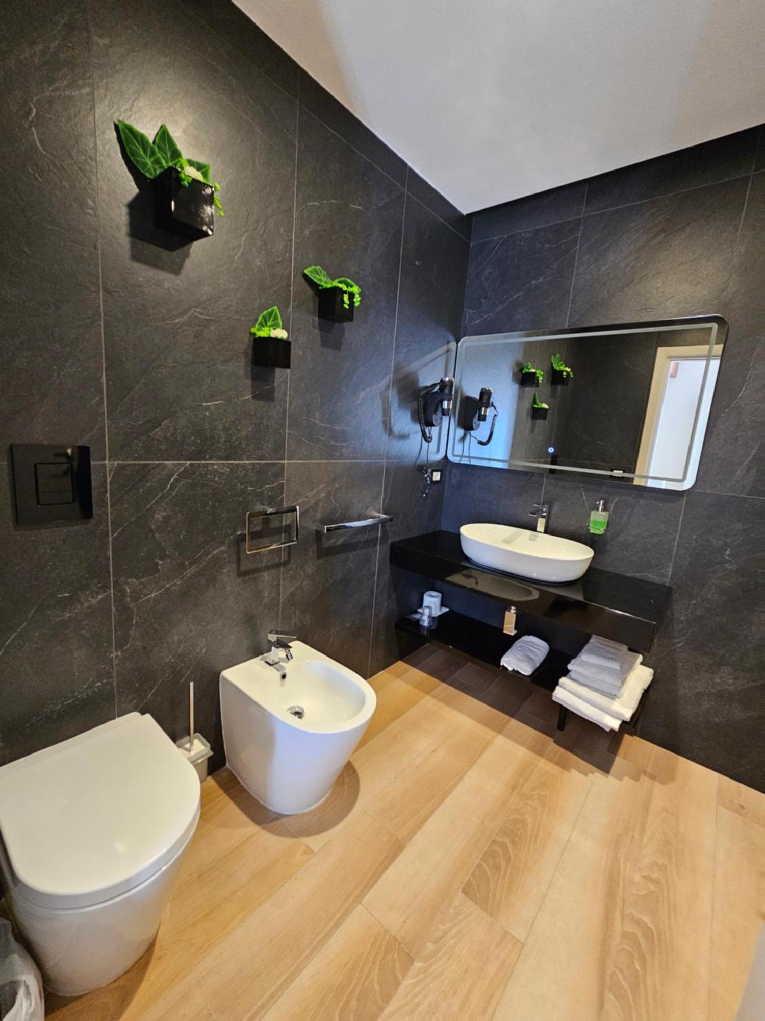 Astoria Boutique Suites Лече Екстериор снимка